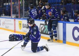 Матч «Чайка» – «Ирбис» стал самым продолжительным в истории МХЛ